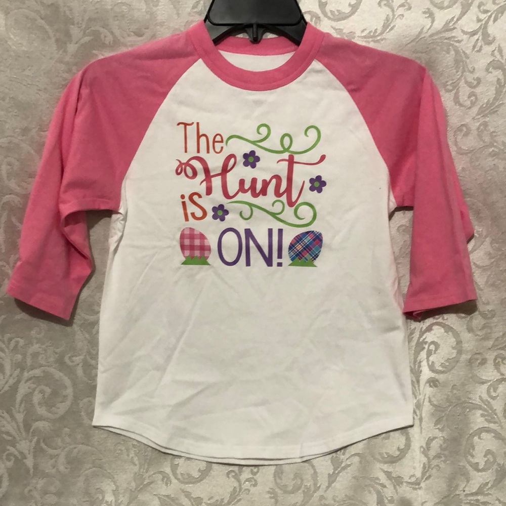 NWT Kids Youth XS Easter Jersey “The Hunt is On!”